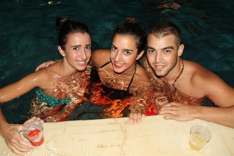 Lebanon Largest FOAM Party 3 (1)